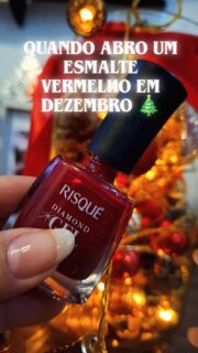 Então é natal .....
#manicuresorocaba #unhasdenatal #unhassorocaba